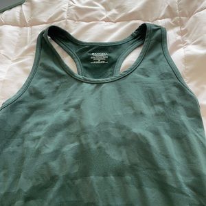Athleta tank